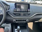 2022 Altima Thumbnail 21