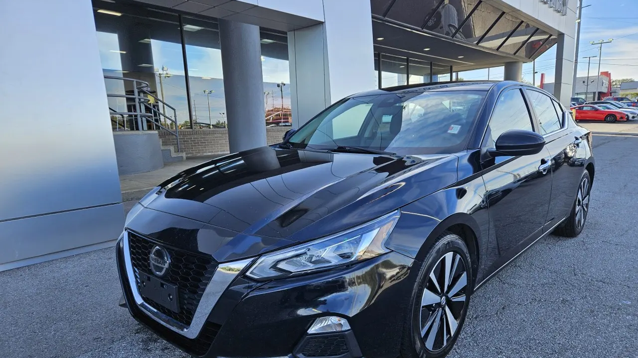 2022 Nissan Altima 2.5 SV