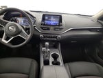2022 Altima Thumbnail 9