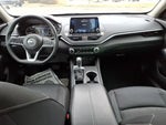 2022 Altima Thumbnail 11