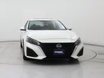 2023 Altima Thumbnail 5