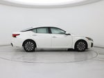 2023 Altima Thumbnail 7