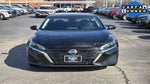 2023 Altima Thumbnail 2