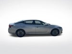 2023 Altima Thumbnail 7