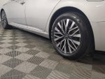 2023 Altima Thumbnail 5