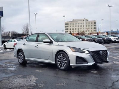 2023 Nissan Altima 2.5 SV 4DR Sedan