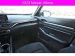 2023 Altima Thumbnail 12