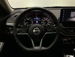 2024 Altima Thumbnail 21
