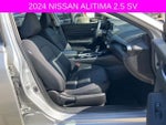 2024 Altima Thumbnail 11