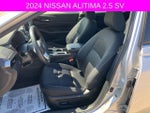 2024 Altima Thumbnail 24