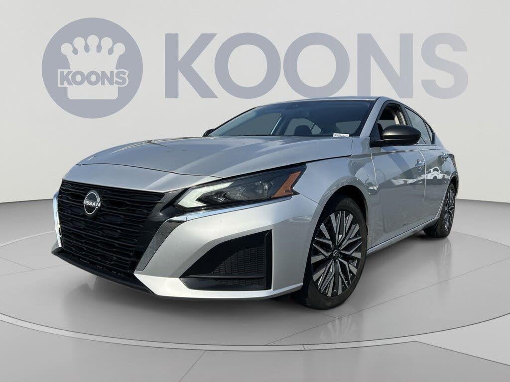 2024 Nissan Altima - $17,500