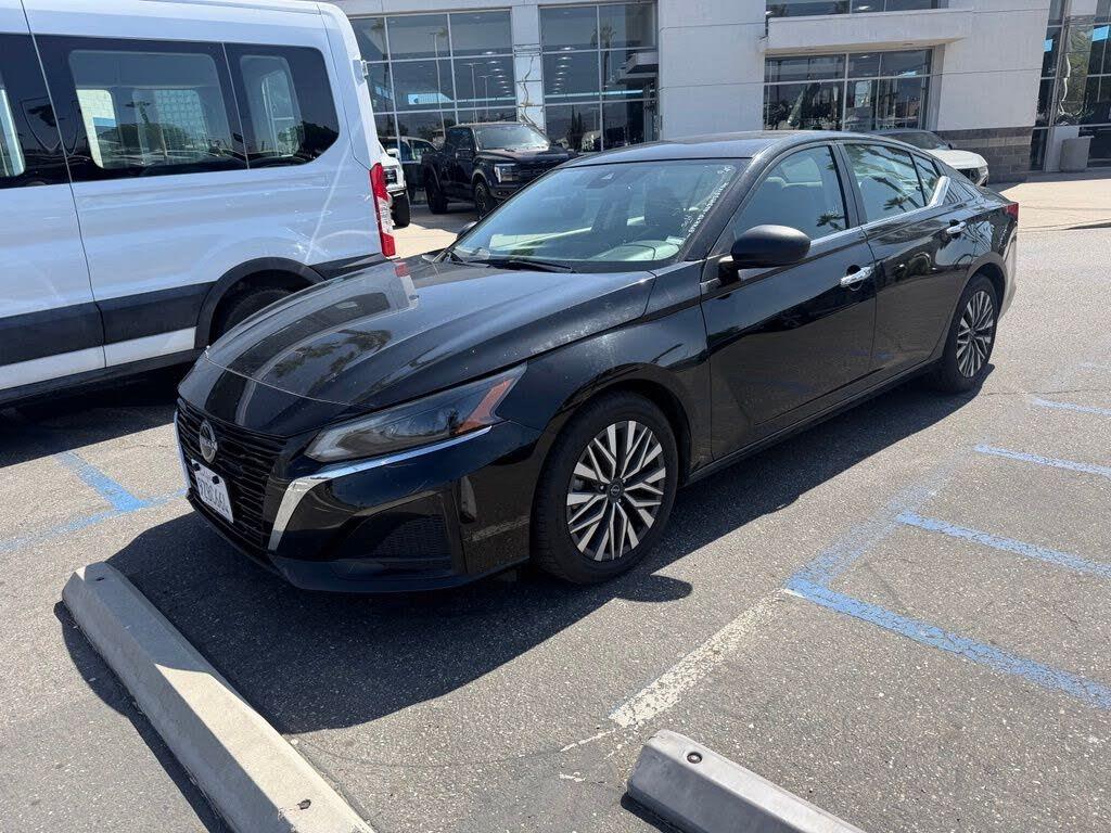 2024 Nissan Altima - $17,585