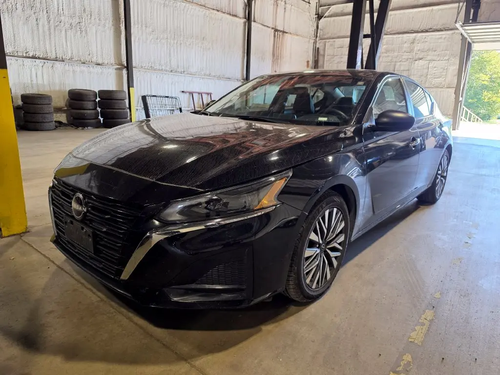2024 Nissan Altima - $19,975