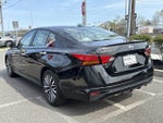 2025 Altima Thumbnail 6