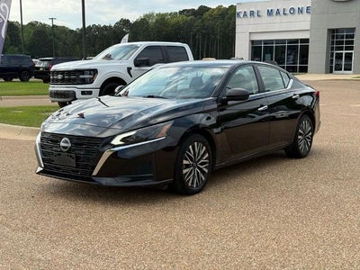 Photo of a 2025 Nissan Altima 2.5 SV 4DR Sedan for sale