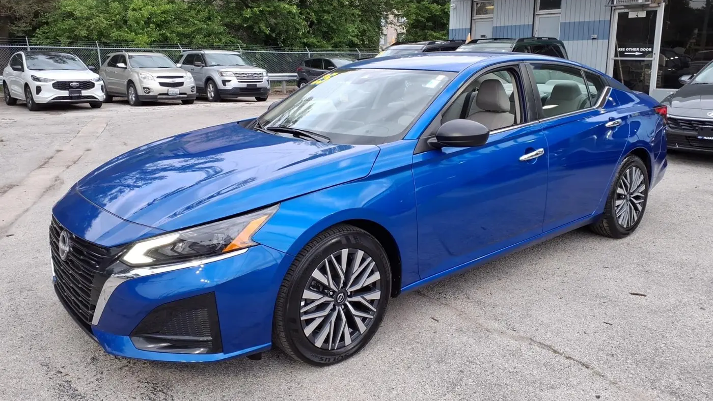 2025 Nissan Altima 2.5 SV