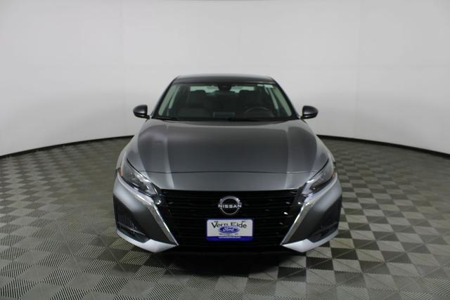 2025 Nissan Altima 2.5 SV — photo 1 of 24