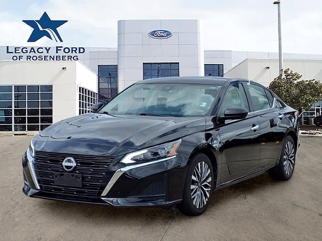 2025 Nissan Altima - $19,125