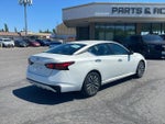 2025 Altima Thumbnail 7