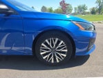 2025 Altima Thumbnail 4