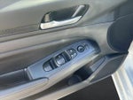 2025 Altima Thumbnail 13