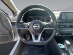 2025 Altima Thumbnail 17