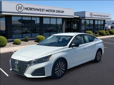 2025 Nissan Altima 2.5 SV 4DR Sedan