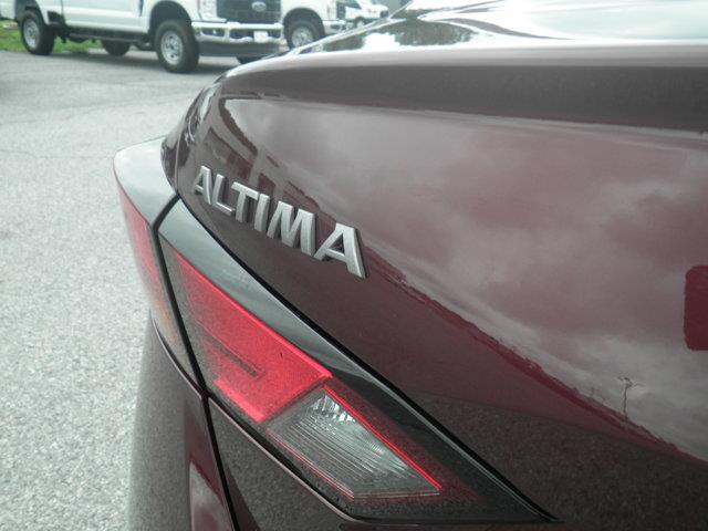 2025 Nissan Altima - $21,980