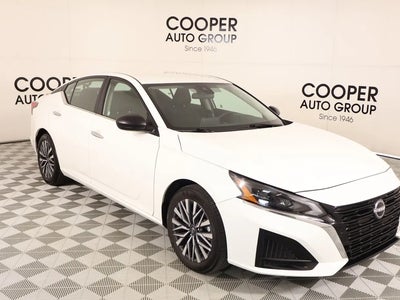 Photo of a 2025 Nissan Altima 2.5 SV 4DR Sedan for sale