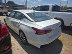2026 Altima Thumbnail 2