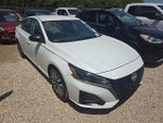 2026 Altima Thumbnail 4
