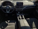 2026 Altima Thumbnail 15
