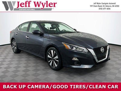 Photo of a 2020 Nissan Altima 2.5 SV 4DR Sedan for sale