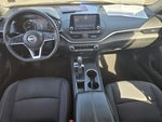 2022 Altima Thumbnail 17