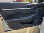 2022 Altima Thumbnail 13