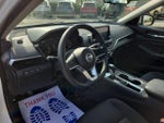 2022 Altima Thumbnail 15