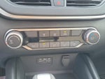2022 Altima Thumbnail 27