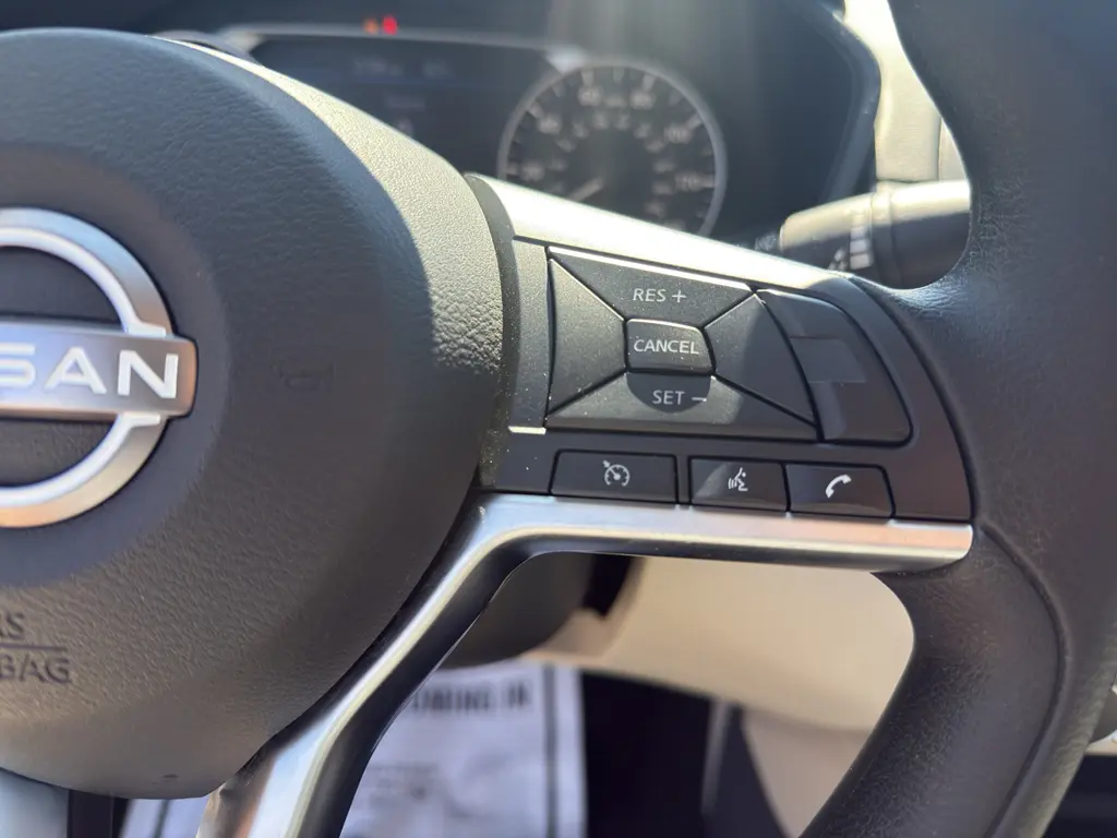 2023 Nissan Altima - $17,450
