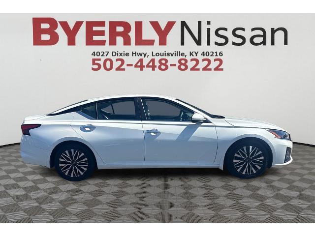 2023 Nissan Altima - $16,995