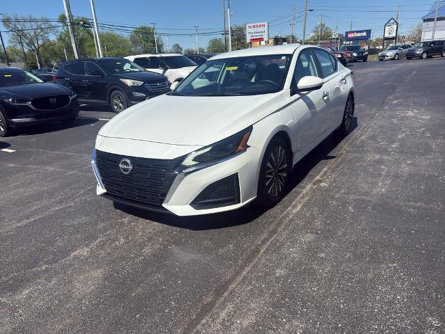 2023 Nissan Altima - $16,995