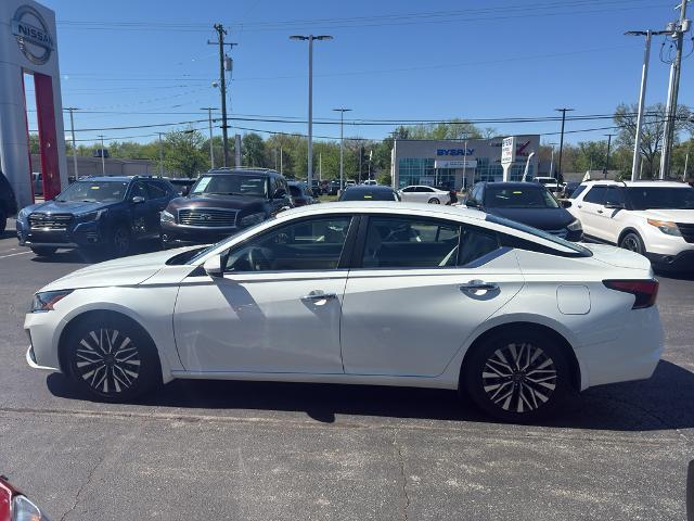 2023 Nissan Altima - $16,995