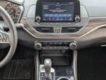 2023 Altima Thumbnail 7
