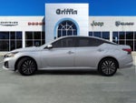 2023 Altima Thumbnail 10
