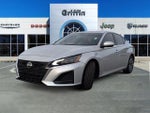 2023 Altima Thumbnail 11