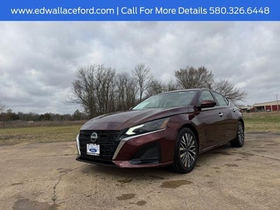 2023 Nissan Altima 2.5 SV 4DR Sedan