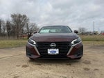 2023 Altima Thumbnail 2