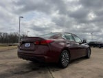 2023 Altima Thumbnail 5