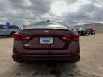 2023 Altima Thumbnail 8