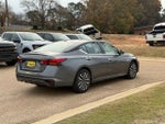 2023 Altima Thumbnail 5
