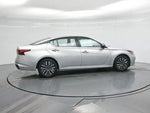2023 Altima Thumbnail 24